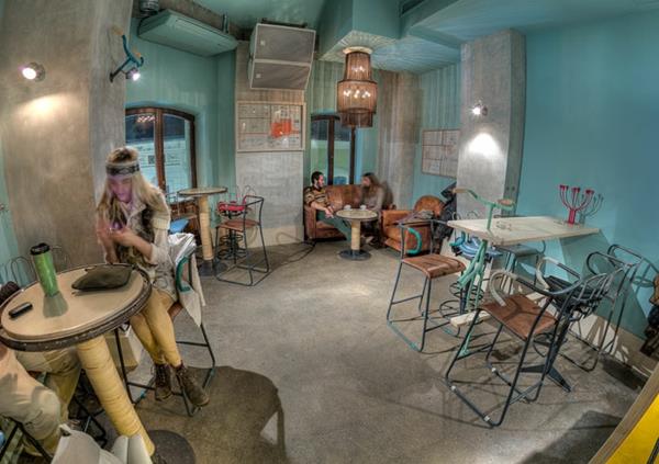 בר מסעדה עיצוב רעיונות קישוט אופניים בר רומניה עיצוב מסעדה קישוט בר אופניים רומניה